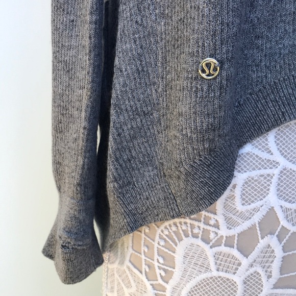 Cozy Lululemon Cabin Yogi Wrap Heathered Grey Gray - Picture 4 of 8